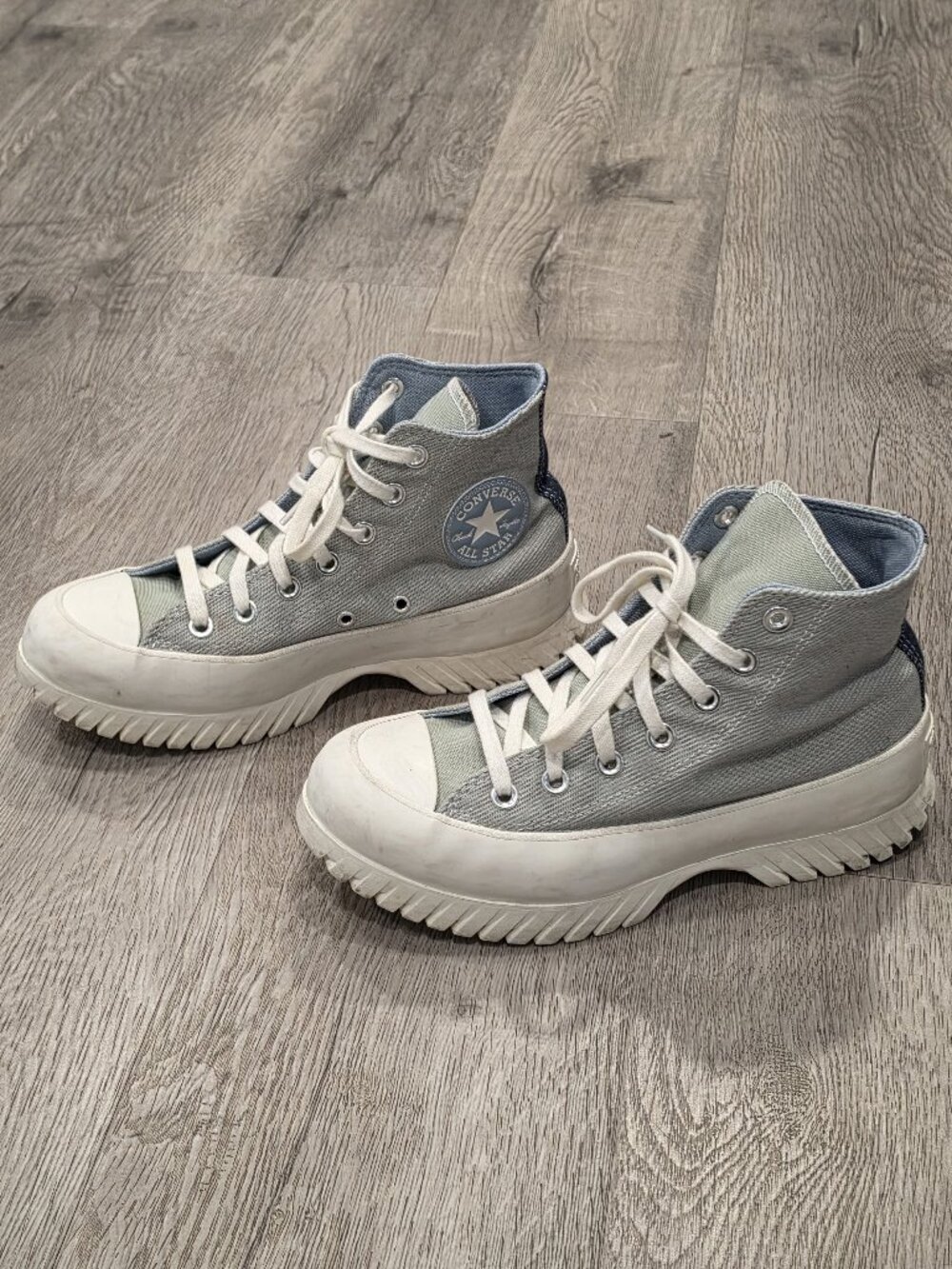 Converse Chuck Taylor All Star Lugged 2.0 High-Top Sneakers Womens 7